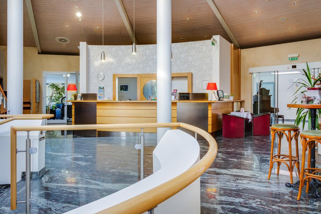 Seehotel Luisenhof ファルケンハーゲン  エクステリア 写真