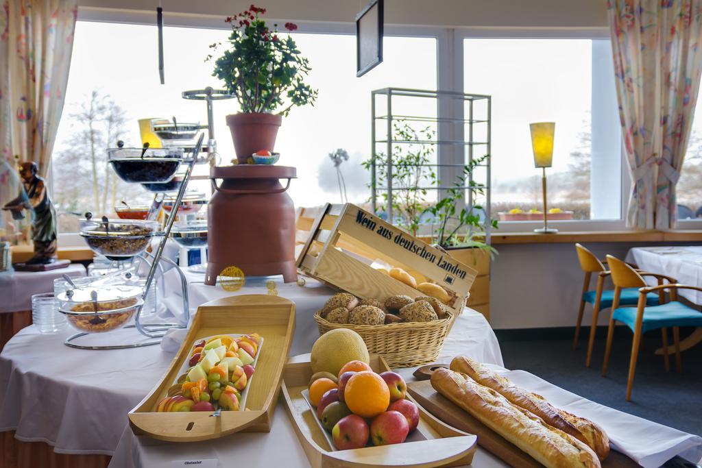 Seehotel Luisenhof ファルケンハーゲン  エクステリア 写真