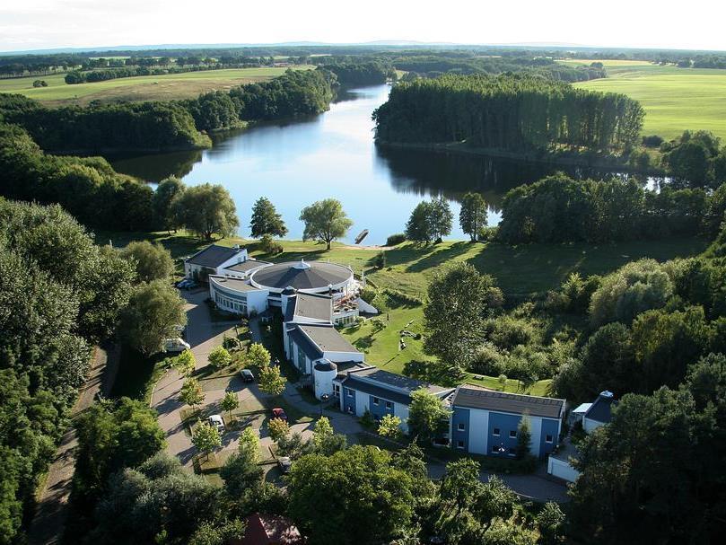 Seehotel Luisenhof ファルケンハーゲン  エクステリア 写真