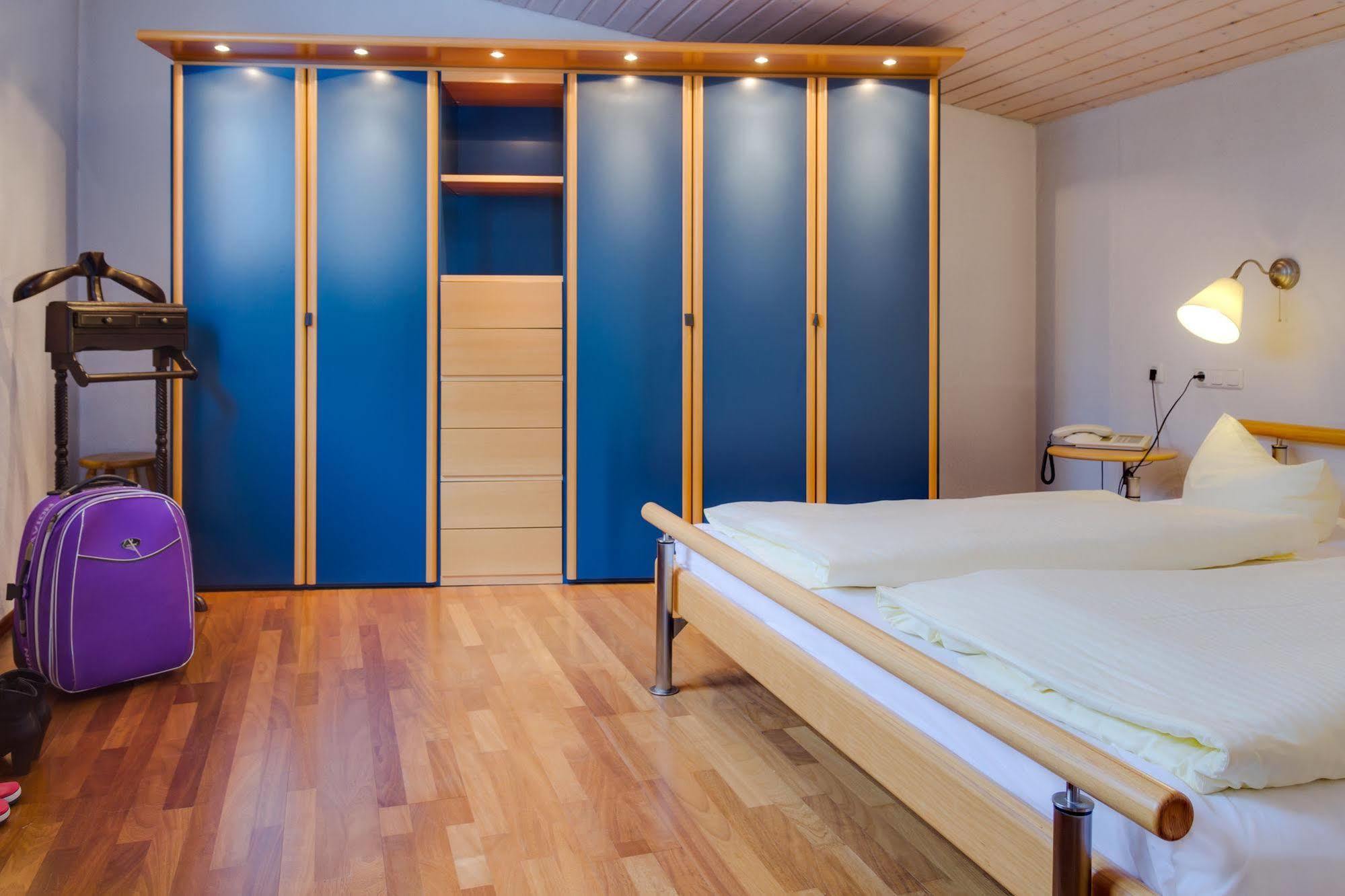 Seehotel Luisenhof ファルケンハーゲン  エクステリア 写真