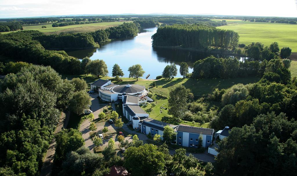 Seehotel Luisenhof ファルケンハーゲン  エクステリア 写真