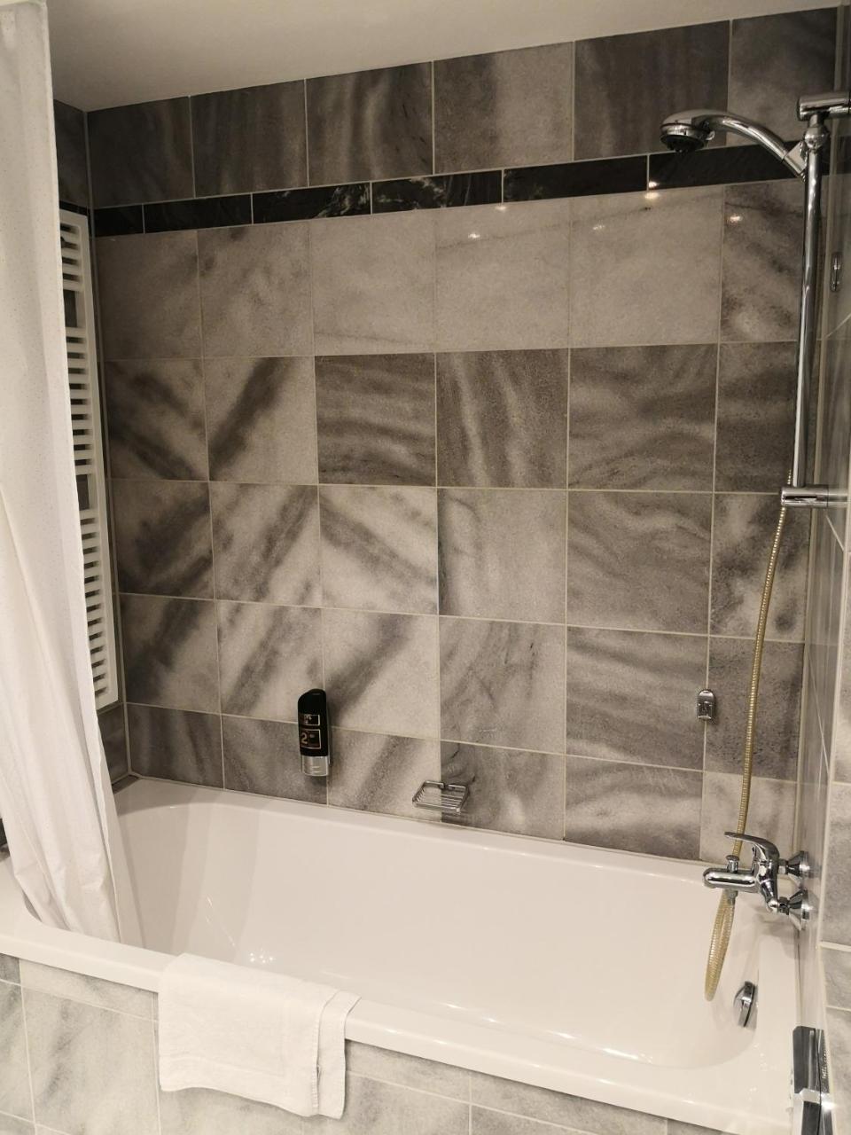 Seehotel Luisenhof ファルケンハーゲン  エクステリア 写真